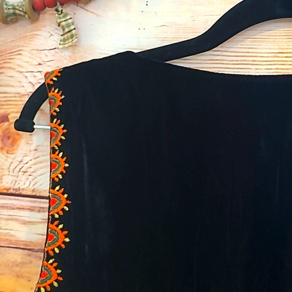 HANDMADE~UPCYCLED by ☆OKDco. VELVETEEN EMBROIDERED PARTY TOP!❤️SZ-MED - Picture 10 of 14